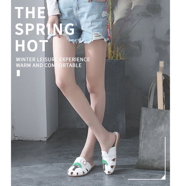 

Wholesale Fashion Scuffs Slippers Female Student Leisure Shoes in Summer 2019 New Korean Beach Slippers
