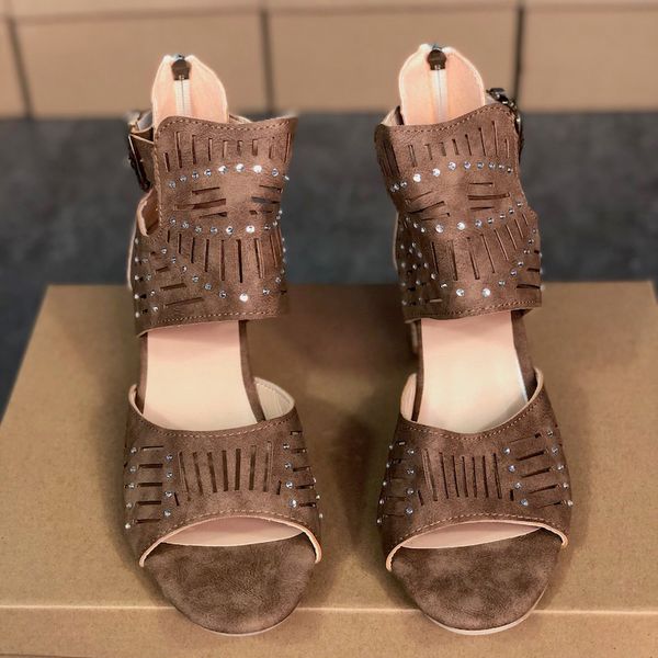 

woman classic high heeled sandals coarse heel leather luxury designer suede metal buckle parties occupation sandals size 34-43 cs10, Black