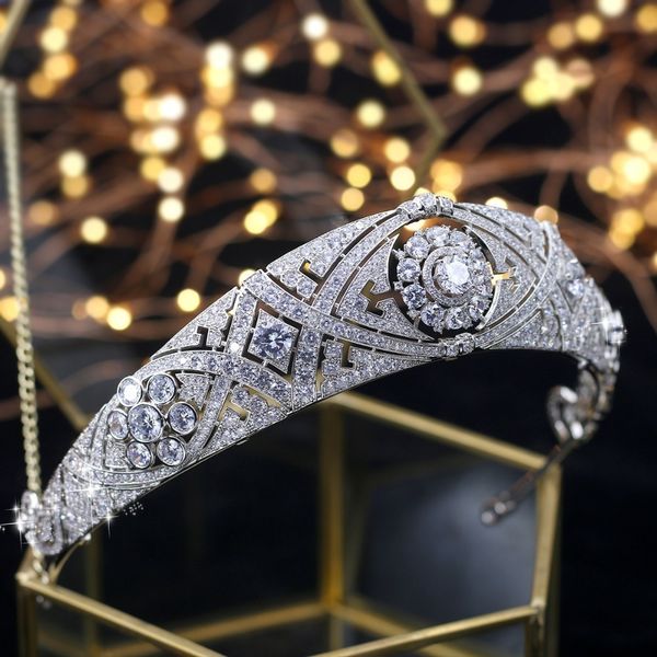 

asnora gorgeous crown tiara de noiva meghan markle wedding hair accessories women hair jewelry zircon bridal crown and tiaras t190620, Golden;white