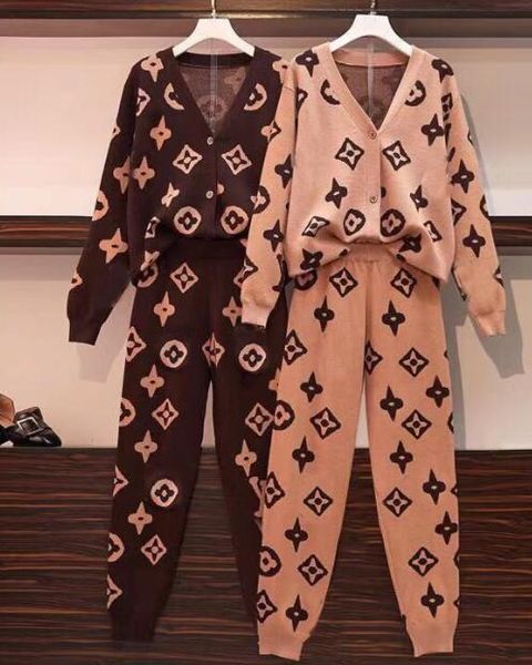

2020 new autumn and winter women's letter loose knit + small legged trousers fashion two piece suit sweater, Gray