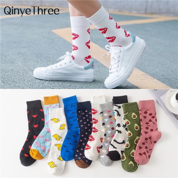 

женская японская красочный мультфильм mid tube socks unisex симпатичные смешные счастливый красный губы сердца авокадо flamingo носки рождес, Black;white