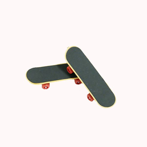 

new parrot intelligence toys mini training skateboard for budgies parakeet growth funny toy grinding claw mini skateboard