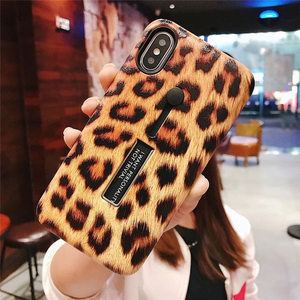

fashion leopard print plush loopy phone case for iphone 11 fashion ring stand matte hard cell phone cover plush case iphone xr