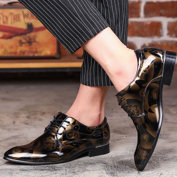 

size38-48 mens pointed toe dress shoes men patent leather shoes business banquet flats men formal sapato social masculino, Black
