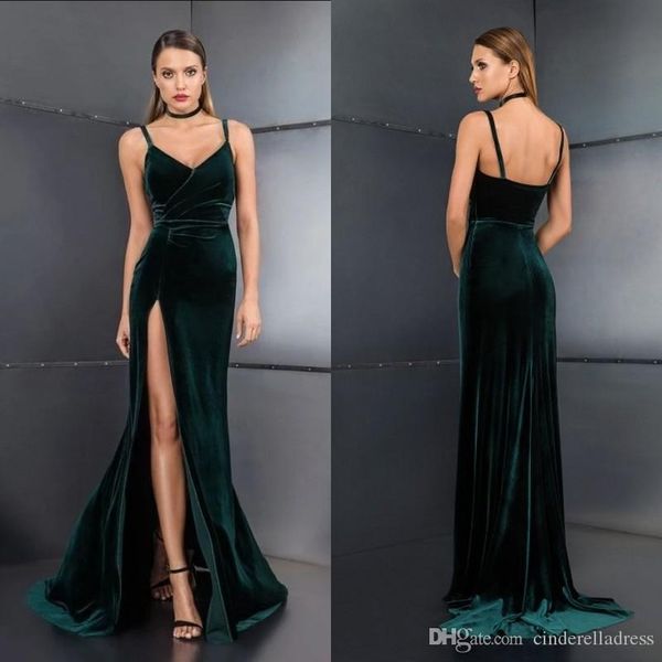 Moderne samtgrüne Ballkleider 2020 Sexy Split Slit Lange rückenfreie Abendkleider nach Maß Brautjungfernkleid BC3608