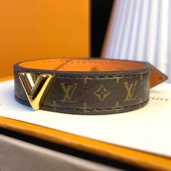

luxury style genuine leather bracelets with gold v design for flower pattern bracelet with brand logo new fashion jewelry length 23cm, Golden;silver