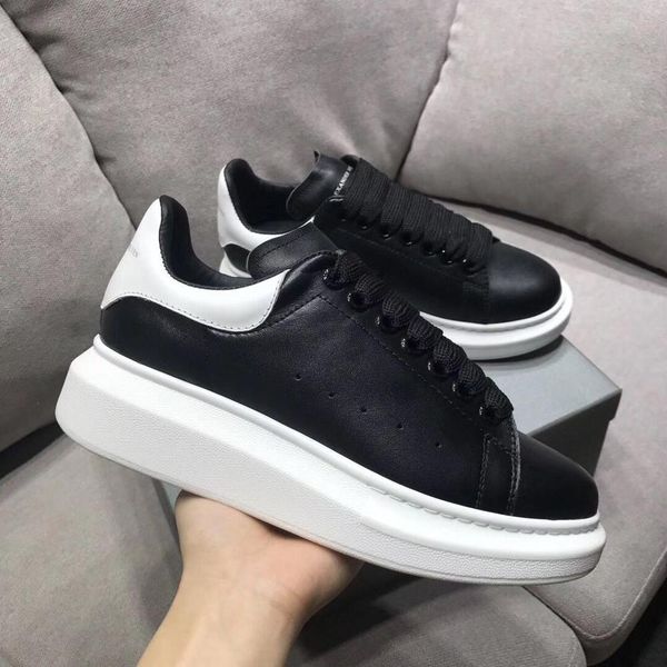 

white shoes women's leather 2019 fall new yuanshanshan cake thick bottom leisure, Black