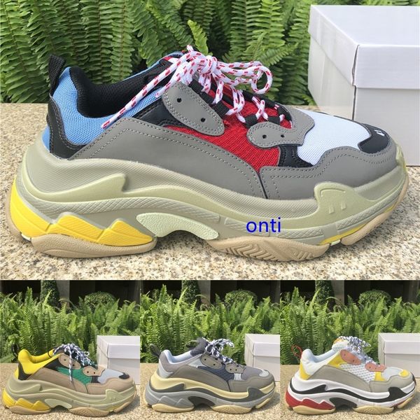 

triple s paris 17fw men women platform casual shoes black white beige green yellow luxury designer shoes trainers fashion sneakers