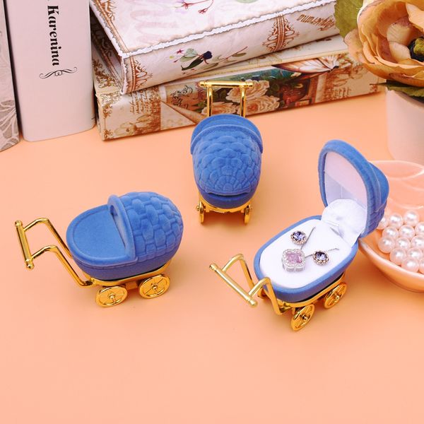 

[ddisplay] velvet baby-car shape ring jewelry box lovely blue necklace jewelry standing holder creative earring studs jewelry case display, Black;white