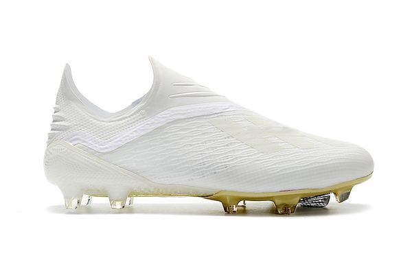 tacos de futbol blancos