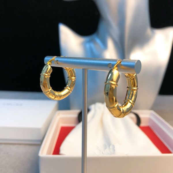 

women earrings 18k gold handmade gold earring inlaid silver needle gold-plated fan earrings 2020 new design11