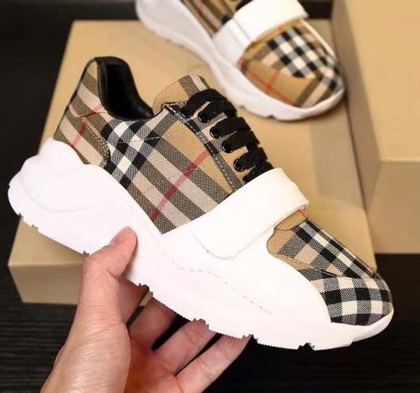 

2019 new luxury men and women shoes white leather open casual with band boots trainers casual shoes slipper with box dhl o7