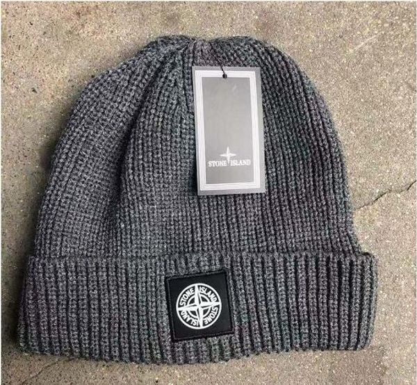 

2019 fa hion the late t italian bean man knitting cap cla ical port kull cap women lei ure outdoor tone card, Blue;gray