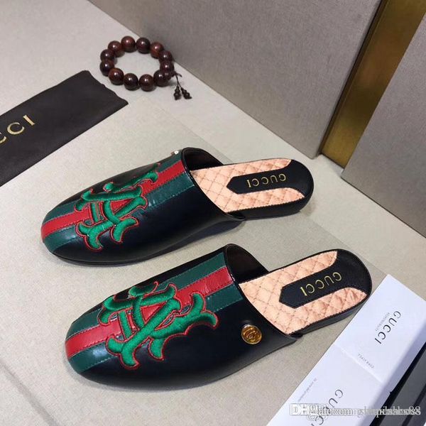 

2020 new luxury mens sandals european leather half slipper superstar sandals classic embroidery flat beach shoes with original box, Black