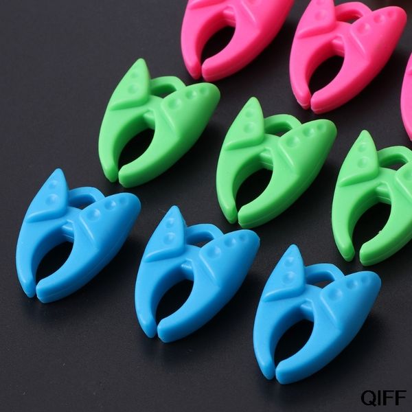 

wholesale 12pcs colorful bobbin holders thread clips silicone clamp sewing machine tool may06, Black