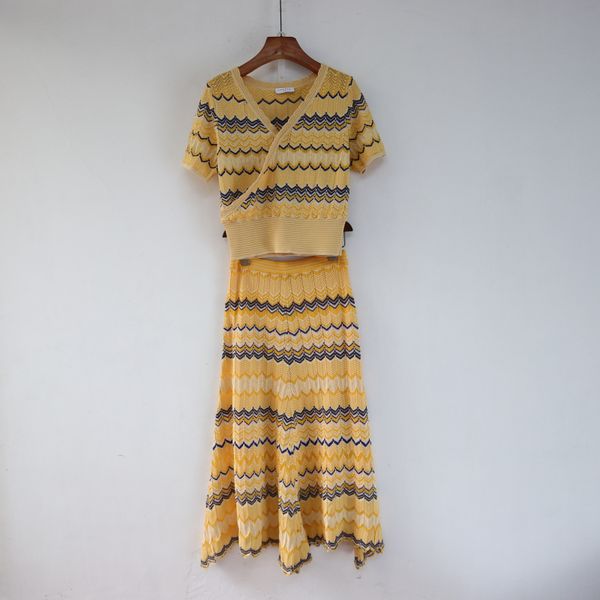 

2019 ummer yellow triped print milan runway 2 piece et hort leeve top and pant celebrity tyle ve tido dh750