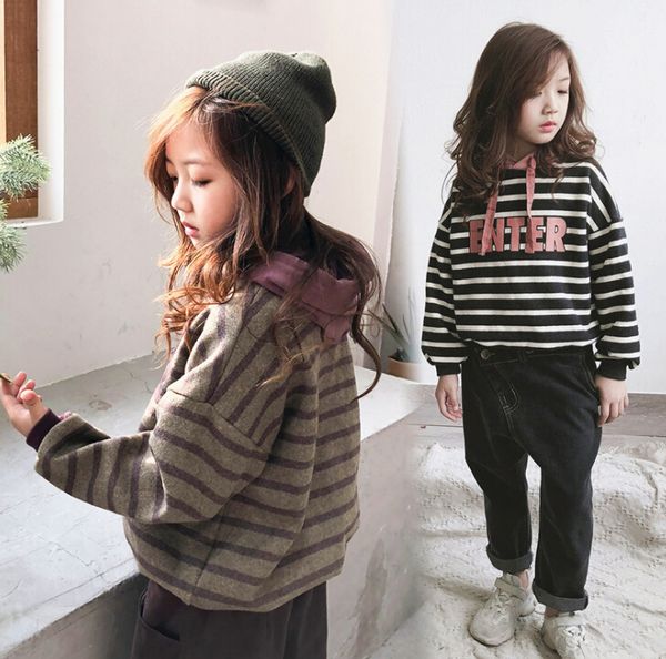 

children's hoodies 2018 autumn and winter new big children sanding stripes hit color hooded girls plus velvet sweater thin section, Blue;black
