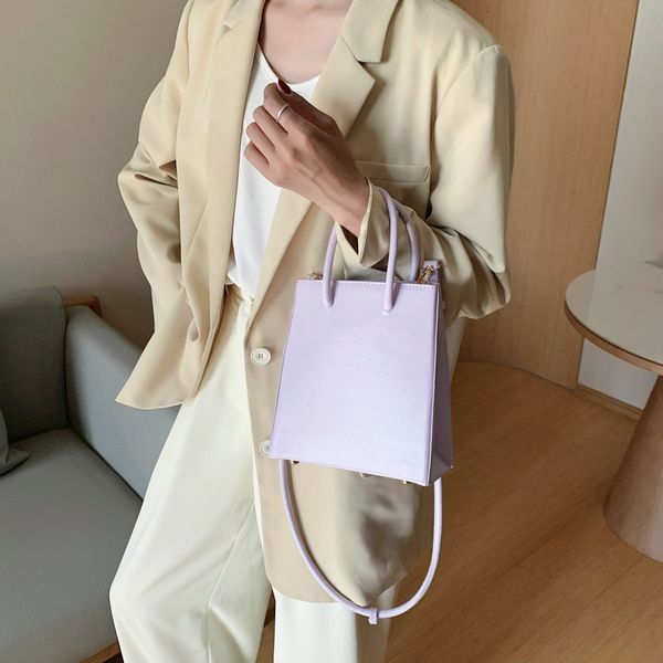 

2020 new korean version of the crossbody bag women's fashion shoulder bag cute casual clutch female