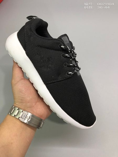 

2020 rosherun tanjun повседневная обувь для мужчин черный белый кроссовки женщины спортивный туризм бег прогулки открытый спорт дизайнер обу, Black