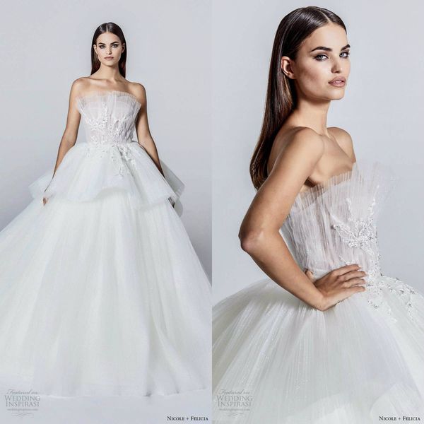 

2020 strapless wedding dresses glitter a line ruffles appliques bead country wedding dress custom made sweep train beach vestidos de novia, White