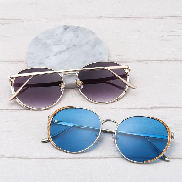 

vintage round oversize lens mirror brand sunglasses lady cool retro uv400 women sunglasses female, White;black
