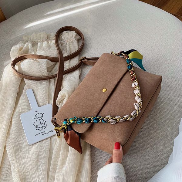 

2020 новых женщины мешок плеча текстура дикого матовой цепи плечо сумка дама тенденции сплошного цвет небольшая площадь