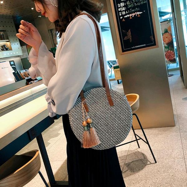 

национальный соломы ткачество круглые сумки на ремне женщины дикий сумка свободное одно плечо большой емкости портативный мешок feminina