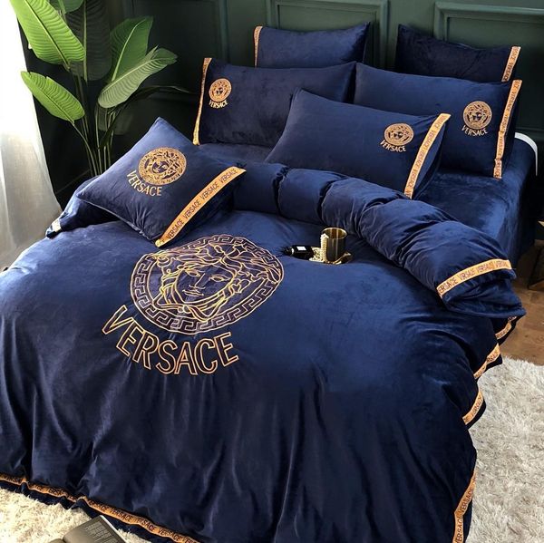 Jhbrand Design Letter V Bedding Set Classic Bed Sheets Fashion Bed