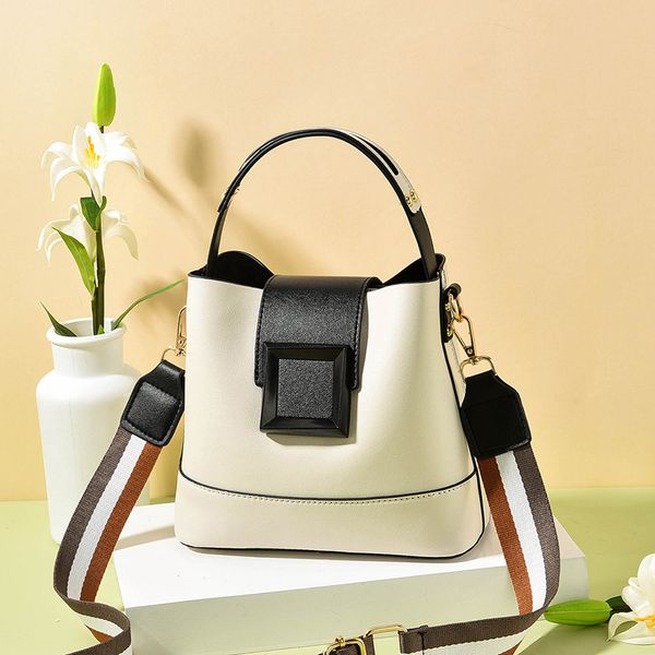 

ladies shoulder bag bucket bag oil leather bucket korean tote diagonal