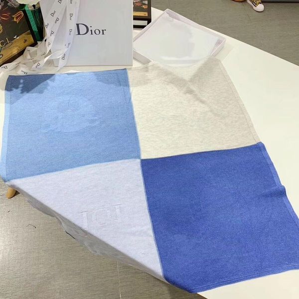 

Роскошный дизайнер вывески многоцветный квадратный плед 4 цвет одеяло супер мягк