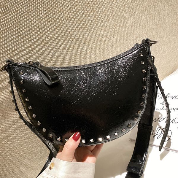 

2020 new crossbody bags for women banana shape messenger bag pu leather handbags personality rivets shoulder bag sac main femme