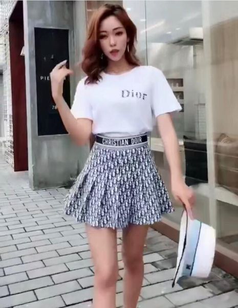 

Summer new ladie brand t hirt hort kirt luxury de igner dre mall women di r print t hirt half length kirt uit, White