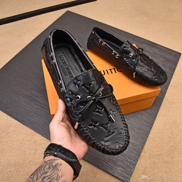 

newst 19ss suede mens loafers luxury brands italian designer men casual shoes genuine leather slip on boat shoes for men moccasins, Black