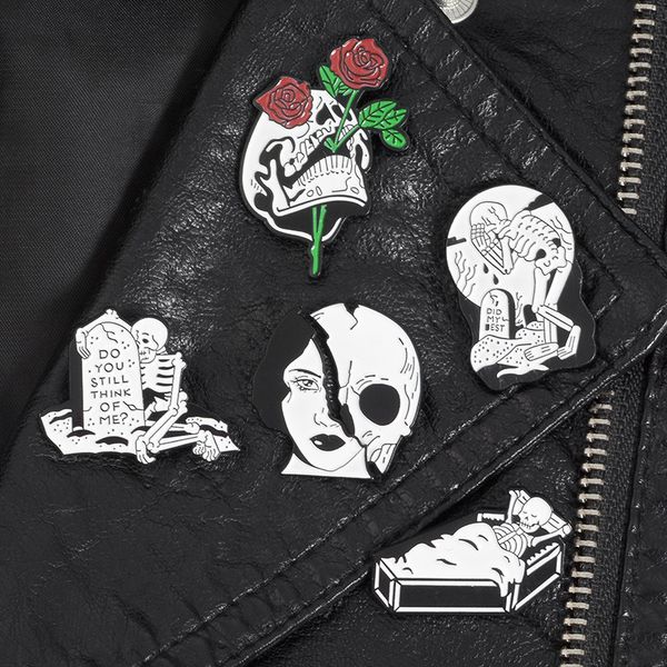 

урожай punk стиль металл белый череп kawaii эмаль pin badge кнопки броши рубашка джинсовой куртки сумка декоративные броши для женщин мужчин, Gray