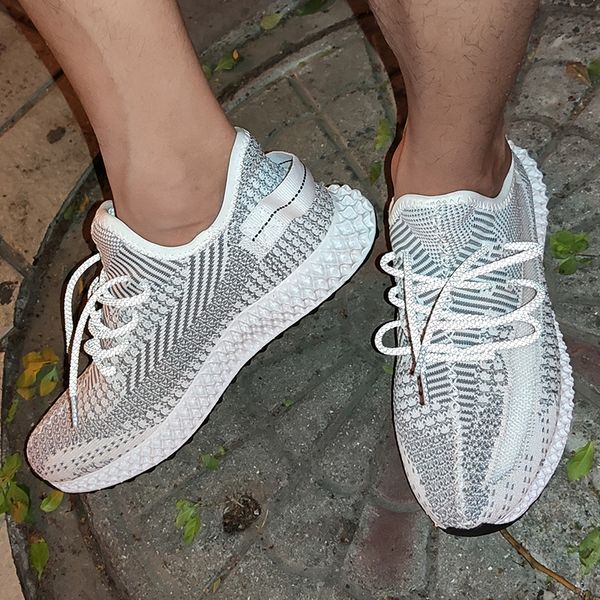 

2019 men's luminous designer sneakers gypsophila coconut casual shoes men mesh ventilation anti-skid running sport shoes 7-12