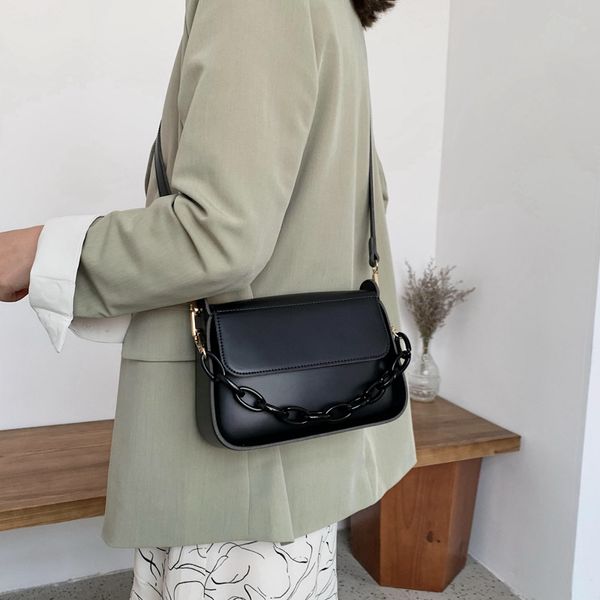 

2020 new women's shoulder bag korean fashion crossbody bag western chain handbag