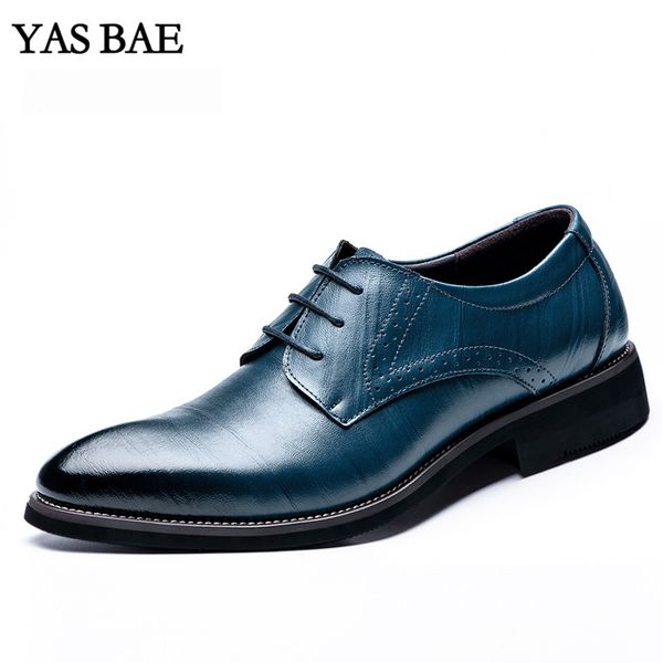 Macho China marca italiana estilo estilo vestido de couro escritório sapatos formais couro patente azul marrom barato calçado para homens