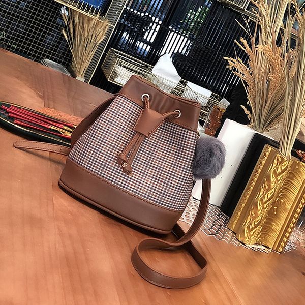 

new style plaid bucket bag casual single-shoulder crossbody bag
