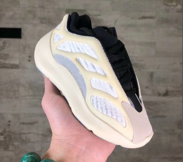 

2020 azael alvah 700 v3 kanye west детские кроссовки белое свечение в темноте роскошные открытый мальчик девочка дизайнерские спортивные кро, Black