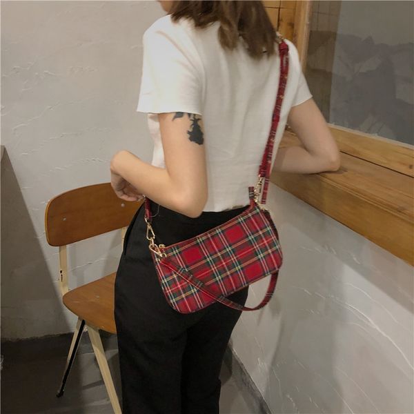 

2020 selling vintage retro bag ladies handbag french plaid red bag ladies elegant mini shoulder messenger