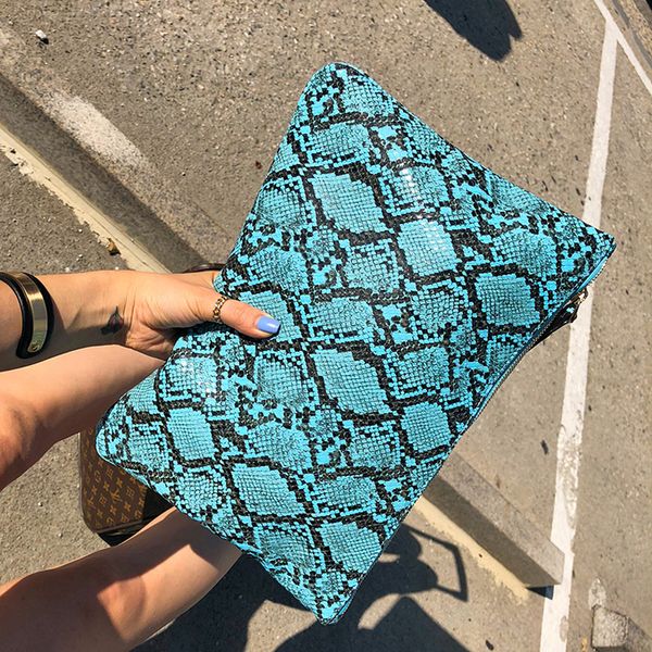 

korean cersion serpentine 2019 new personality fashion korean serpentine hand-caught bag large-capacity envelope clutch bag