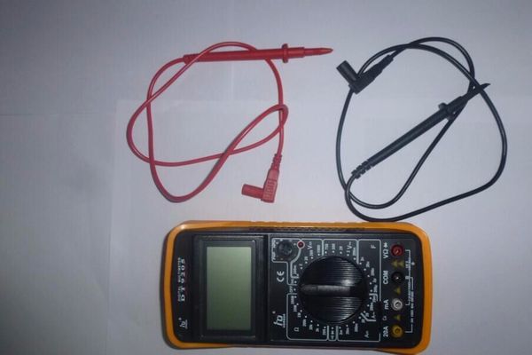 

automotive digital multimeter mst-dt9205
