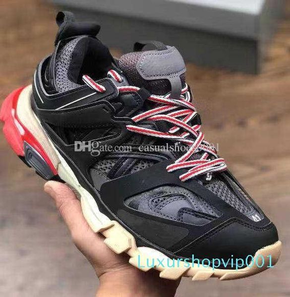 

paris 17fw fashion luxury designer shoes triple s mens women casual shoes track 3.0 sneakers espadrilles outdoor shoe de sport pour homme c1, Black