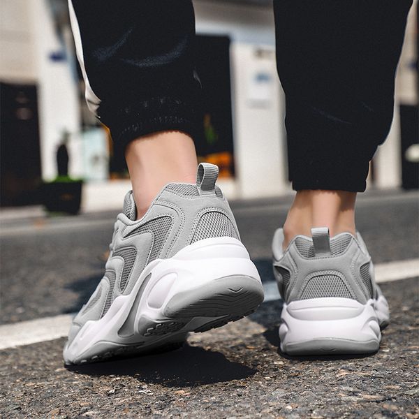 

running shoes for women mens trainers athletic sports red black fashion men running designer trainers sneakers eur 39-44 155g