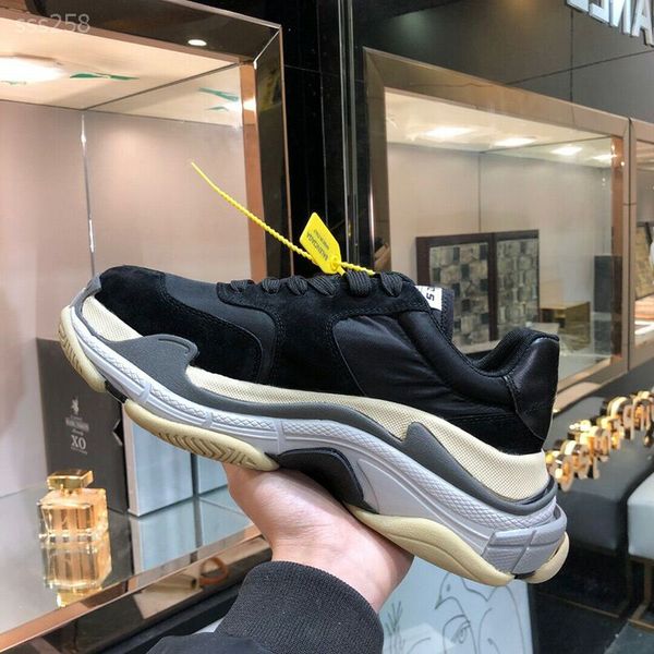 

2020 new leisure high grade sneaker casual shoes for men's women whiter black sports personalized shoe size 35-45