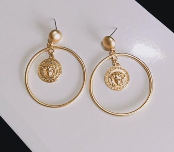 

Brinco Traseiro damaidafa2020