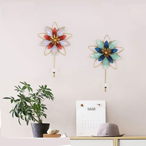 

1pc wall mount housekeeper creative beautiful daisy shape key storage hook clothes scarf handbag household hanger decor