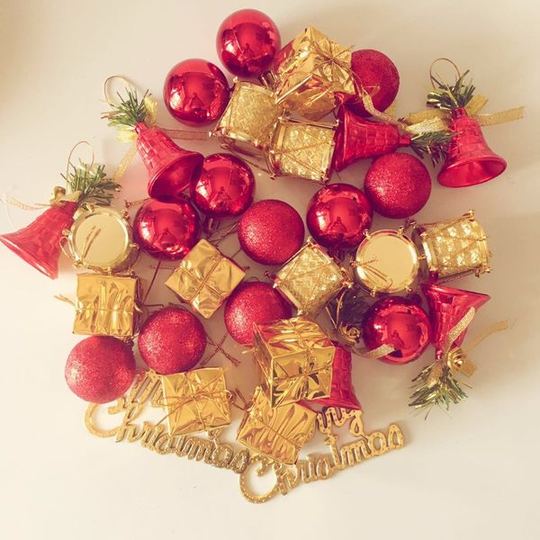 

32pcs christmas tree decoration hanging baubles fruit ball red gold for home santa claus christmas baubles party supplies