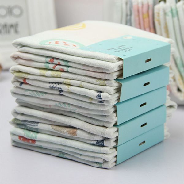 

2pcs newborn saliva towels washcloth handkerchief with hanging buckle 6-layer cotton gauze nursing towel baby cartoon towel
