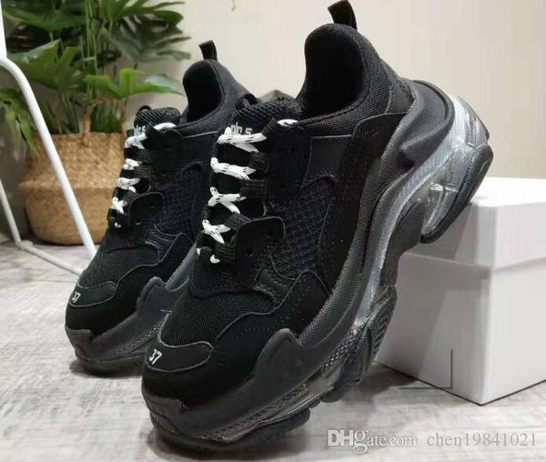 

2019 fashion paris 17fw triple-s sneaker triple s casual dad shoes for men's women beige black ceahp sports designer shoe size 36-45